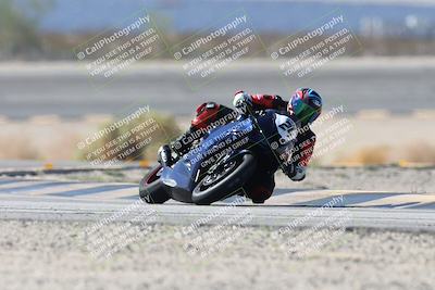 media/Oct-05-2025-CVMA (Sun) [[beeef4f201]]/Race 2-Supersport Middleweight/